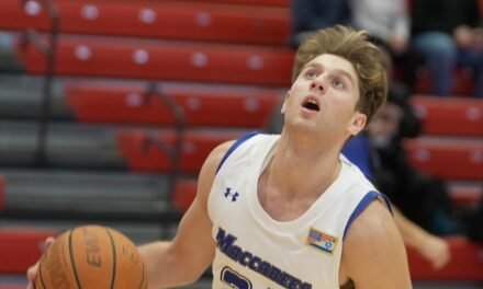 Yeshiva Falls to #9 NYU in NYC Battle