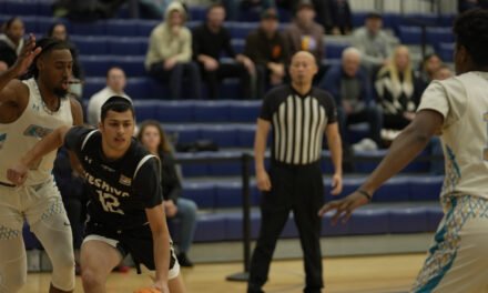Heartbreaker: Macs fall to Sarah Lawrence on wild buzzer-beater