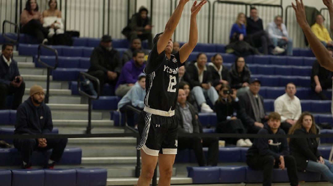 Macs struggle to keep pace with #16 Wesleyan
