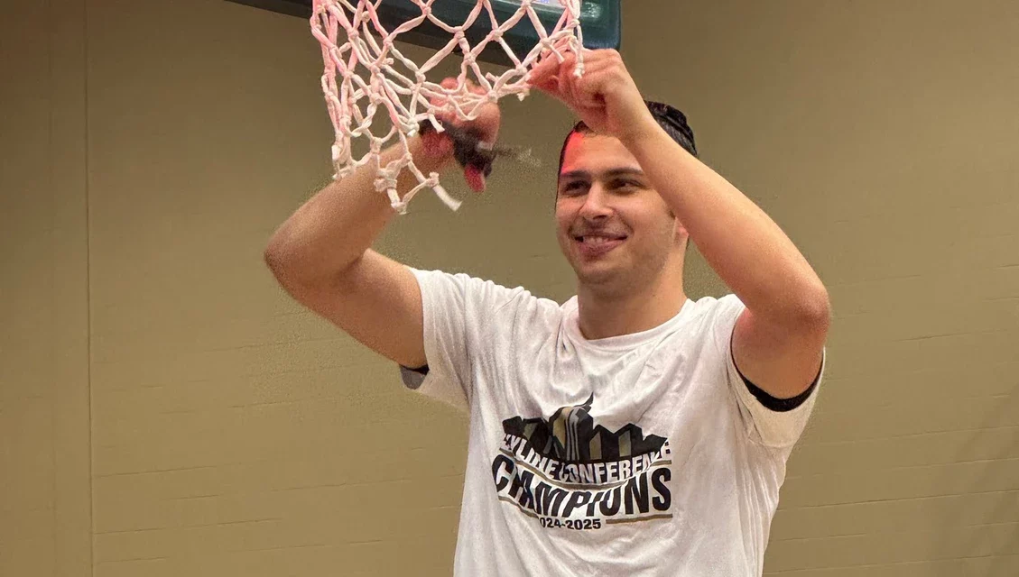 Macs Finally Conquer Rams to Capture 4th Skyline Title