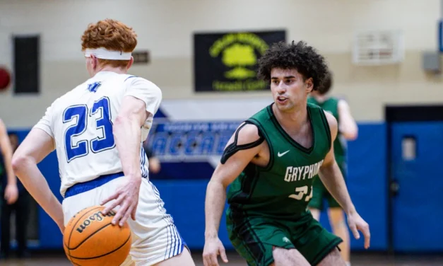 Macs Romp Old Westbury, Advance to Skyline Semis